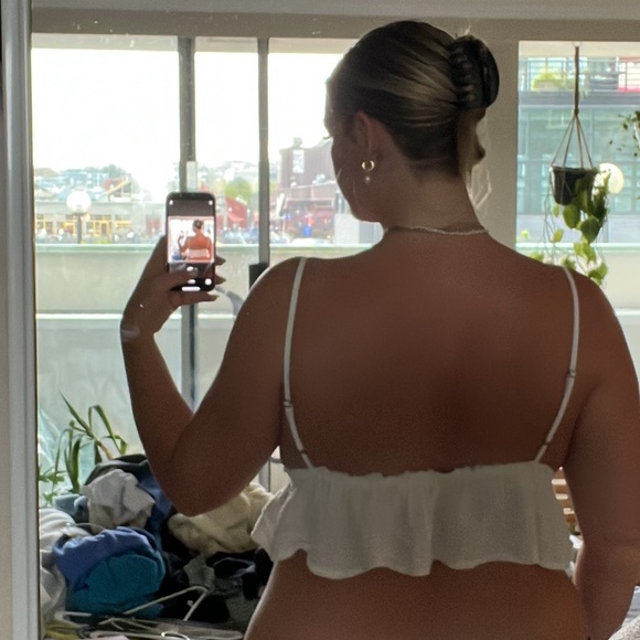 Adorable crinkle linen girly tank - Picture 2 of 3